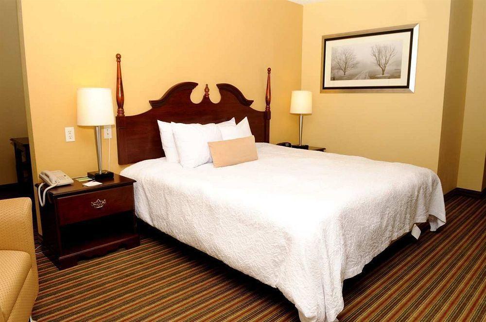 Hampton Inn Оуенсбъроу Екстериор снимка